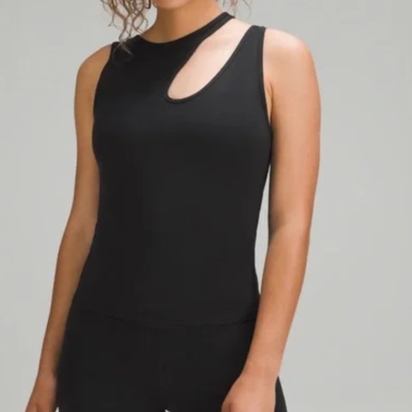 Lululemon Shoulder Cut-Out Yoga Tank - Size 6 - Picture 1 of 5